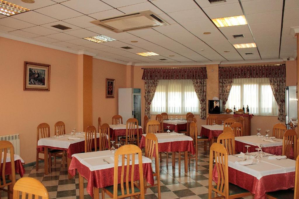 Hostal Castilla Benavente Exterior foto