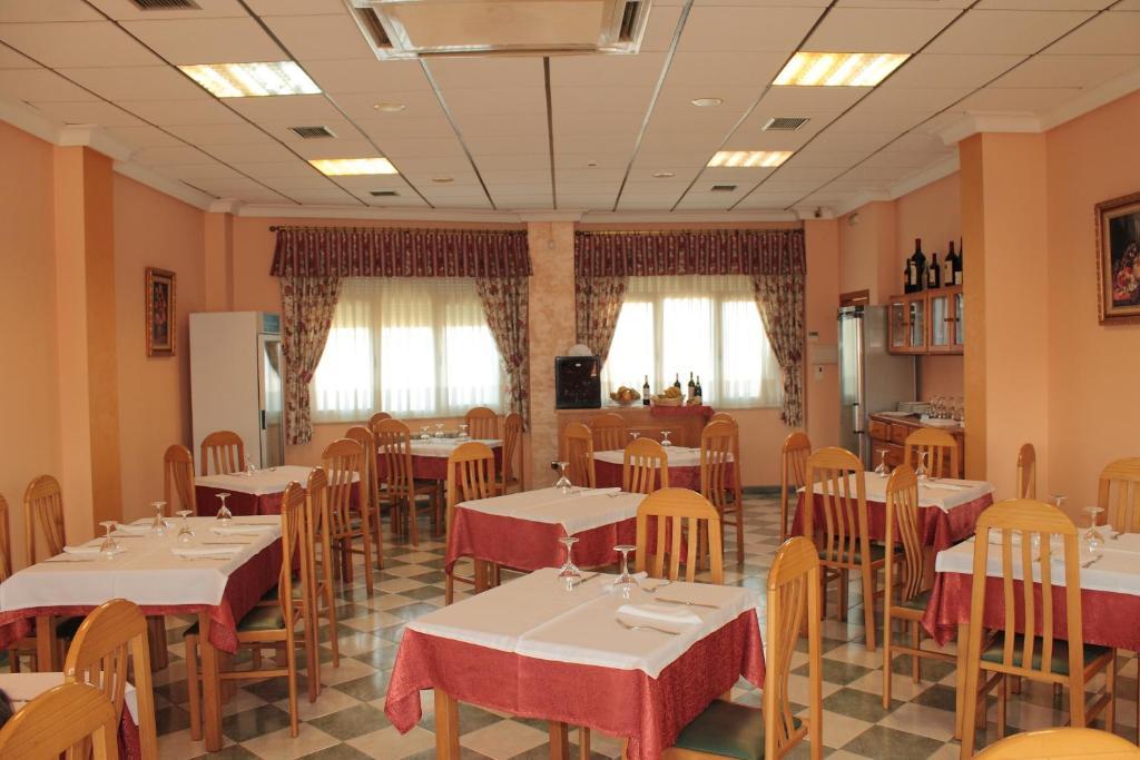 Hostal Castilla Benavente Exterior foto